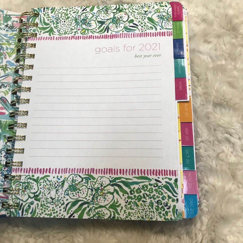 Lilly Pulitzer Large 17 month Agenda - Picture 4 of 10